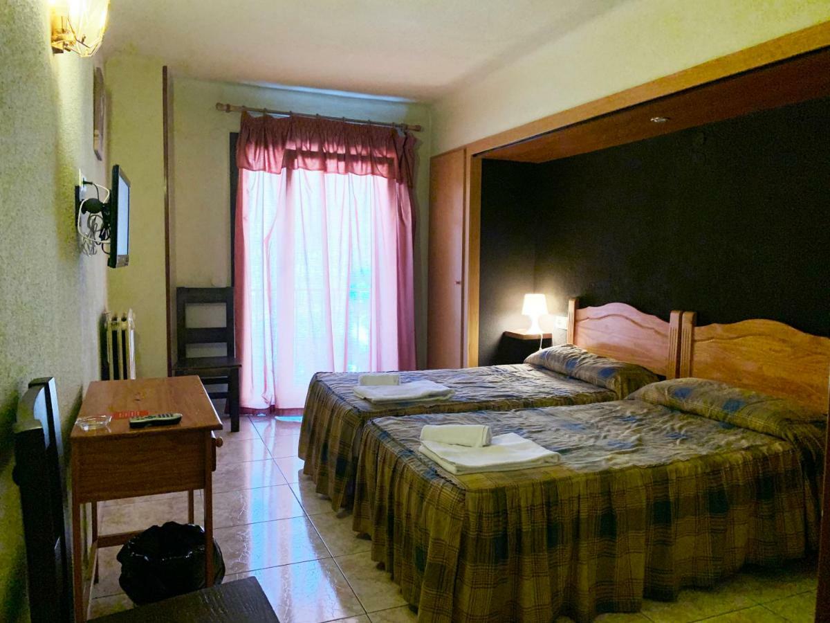 Hotel Barcelona Sant Julia de Loria Exterior photo